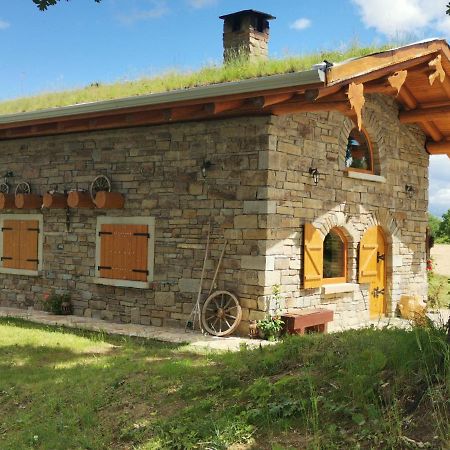 Cabana Casa De Piatra, De La Mara Deseşti Εξωτερικό φωτογραφία