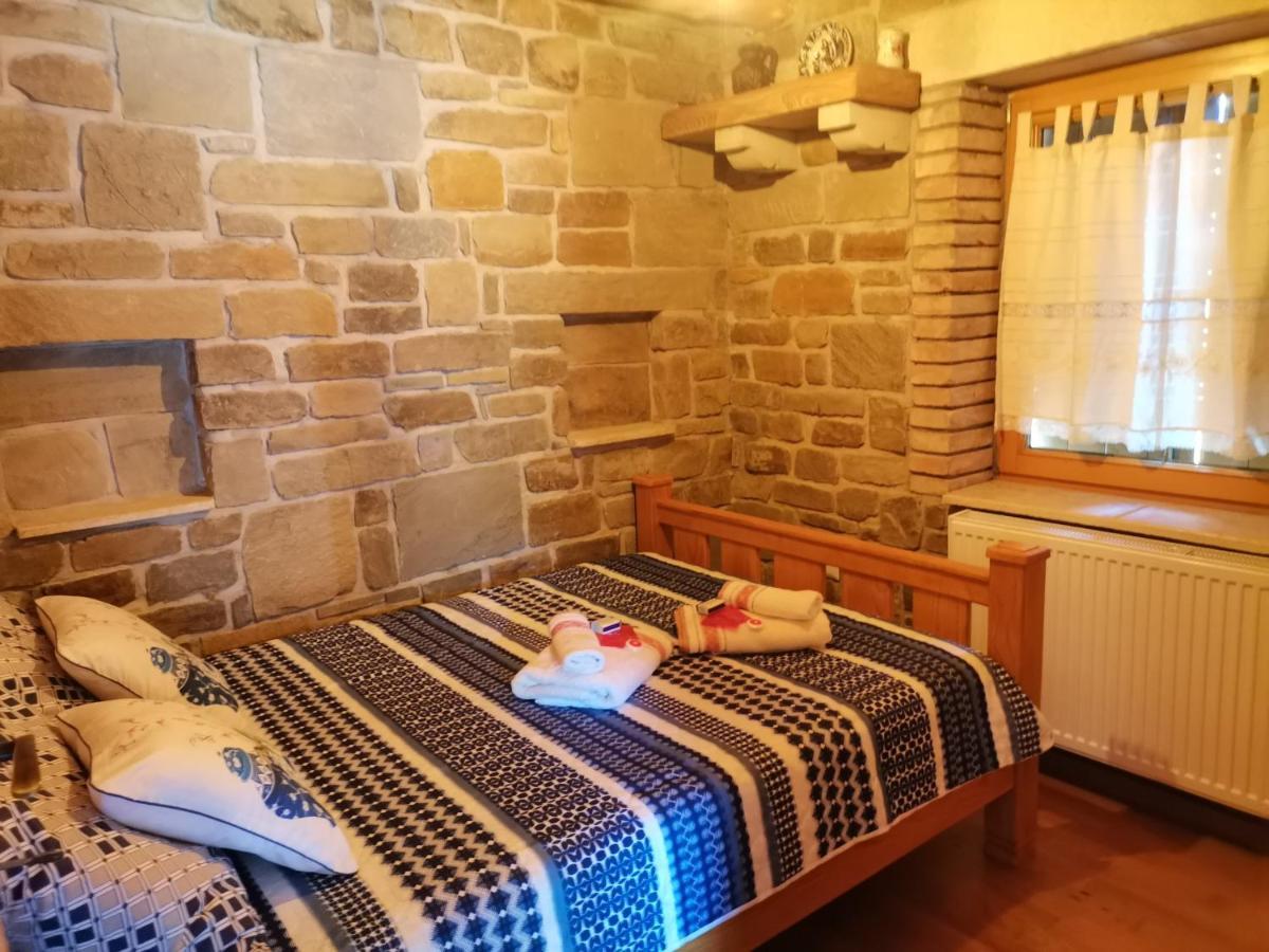 Cabana Casa De Piatra, De La Mara Deseşti Εξωτερικό φωτογραφία