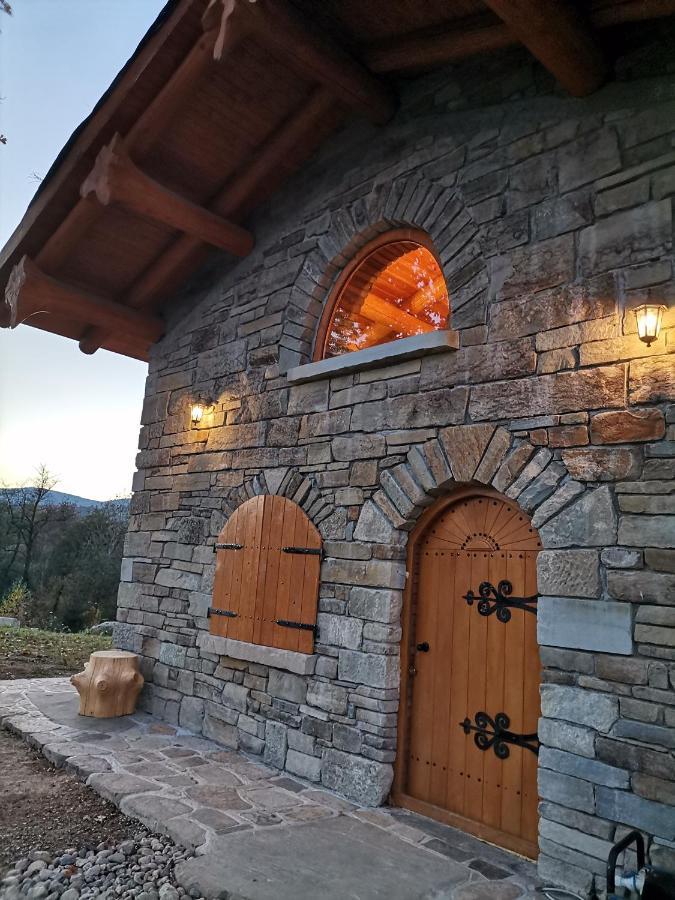 Cabana Casa De Piatra, De La Mara Deseşti Εξωτερικό φωτογραφία